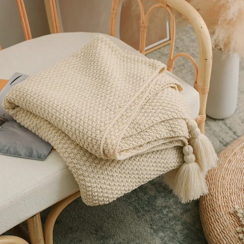 Wool Knit Plaid Blanket with Tassels | Liv Throw Blanket | Anciennevi